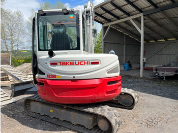 הַחכָּרָה Takeuchi TB 260 u. 250 V4 Powertilt 3x vorhanden  Takeuchi TB 260 u. 250 V4 Powertilt 3x vorhanden: תמונה 2