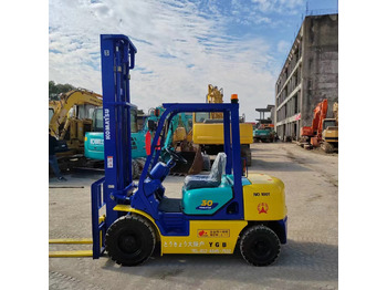 מלגזת סולר KOMATSU