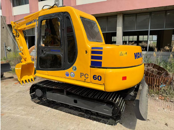 מיני מחפר KOMATSU PC60-7