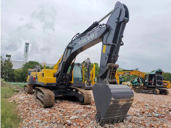 מחפר סורק VOLVO EC360