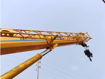 עגורן נייד XCMG QY25K: תמונה 5 עגורן נייד XCMG QY25K: תמונה 5