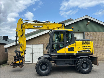 מחפר גלגלים DOOSAN DX140W-5