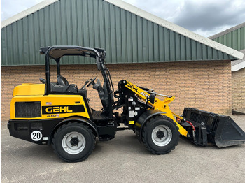 מעמיס גלגלים Gehl AL550: תמונה 3 מעמיס גלגלים Gehl AL550: תמונה 3