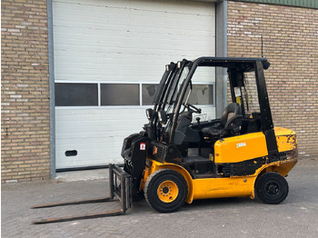 מלגזה JCB
