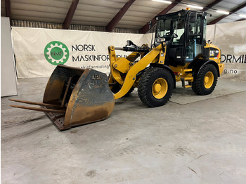 מעמיס גלגלים CATERPILLAR 908M