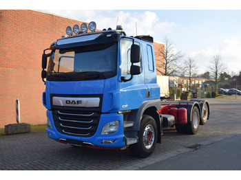 משאית עם שלדת תא DAF CF 450