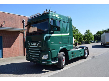 יחידת טרקטור DAF XF 530
