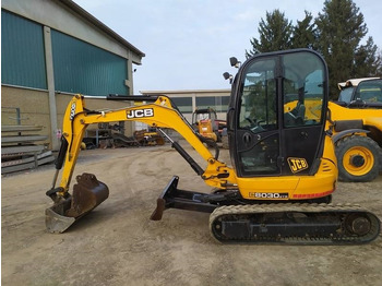 מיני מחפר JCB 8030 ZTS: תמונה 2