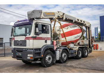 משאית מערבלת בטון LIEBHERR