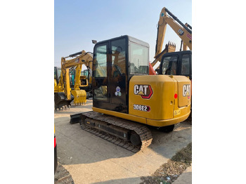 מיני מחפר CATERPILLAR 306E2