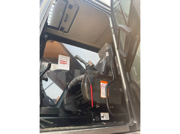 מחפר סורק Sany SY 550 H: תמונה 4