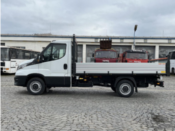 כלי רכב מסחרי מזהיר Iveco DAILY SKLÁPAČ, 2.3D, 35S16H: תמונה 4 כלי רכב מסחרי מזהיר Iveco DAILY SKLÁPAČ, 2.3D, 35S16H: תמונה 4