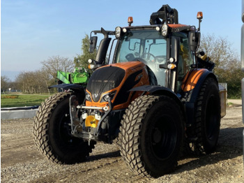 טרקטור חקלאי Valtra N, 49 AWI, 134: תמונה 5