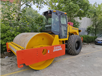 מדחס DYNAPAC