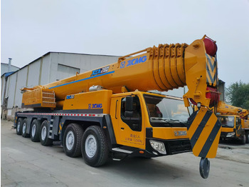 עגורן נייד XCMG XCA260