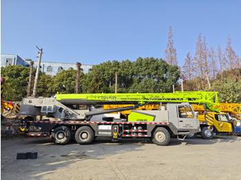 עגורן נייד ZOOMLION ZTC250V