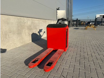 משאית משטחים Manitou EP22M AC PFR9 SP: תמונה 2