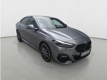 סדאן BMW