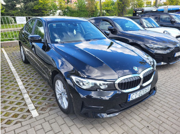 סדאן BMW