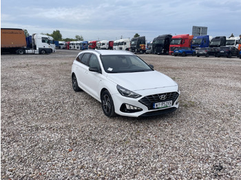 מכונית HYUNDAI