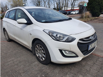 מכונית HYUNDAI