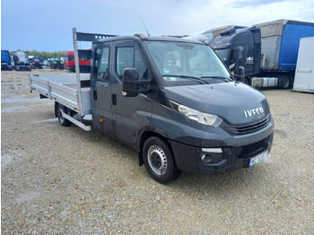 כלי רכב מסחרי קומבי IVECO Daily