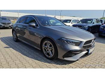 האצ'בק MERCEDES-BENZ