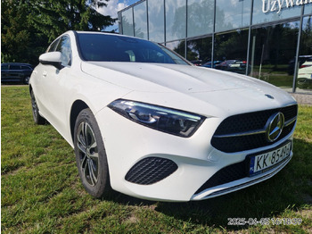 האצ'בק MERCEDES-BENZ