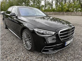 סדאן MERCEDES-BENZ