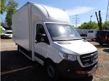 כלי רכב מסחרי עם תיבה MERCEDES-BENZ Sprinter