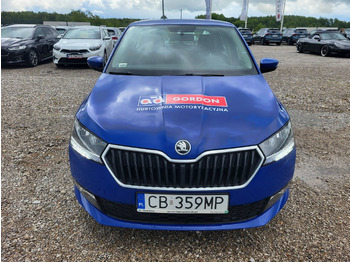 האצ'בק SKODA FABIA HATCHBACK: תמונה 2