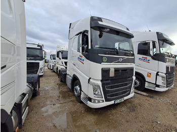 יחידת טרקטור VOLVO FH 460
