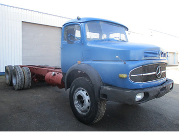 משאית עם שלדת תא Mercedes-Benz LK 2624 , 6x4 , Manual , Spring suspension: תמונה 4