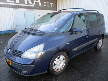 מכונית RENAULT
