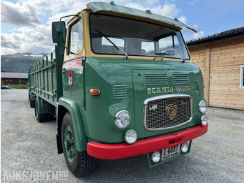 משאית צד נופל/ שטוחה 1966 Scania LBS 76 komplett sett med bil og henger selges fra bilmuseum.: תמונה 5