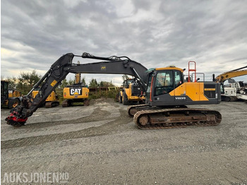 מחפר VOLVO EC220EL