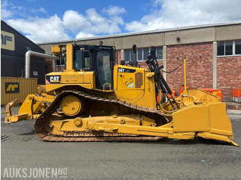 ציוד בנייה CATERPILLAR D6T