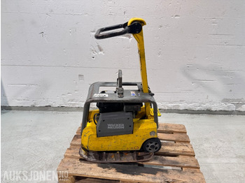 רולר WACKER