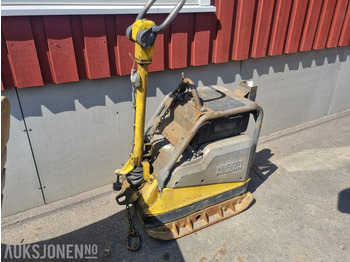 רולר WACKER
