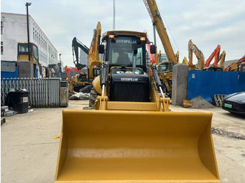 מחפרון CATERPILLAR 420F2