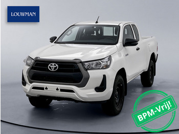 טנדר TOYOTA Hilux