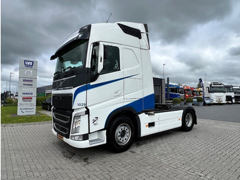 יחידת טרקטור VOLVO FH 460