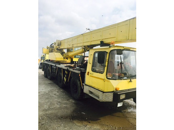 עגורן נייד Bumar 42 Tons: תמונה 2