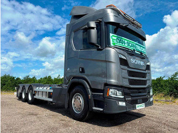 משאית עם שלדת תא SCANIA R 650