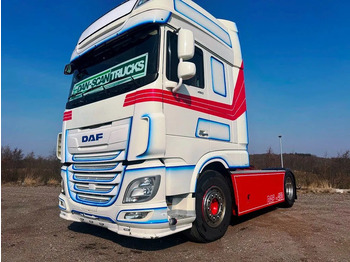 יחידת טרקטור DAF XF 450