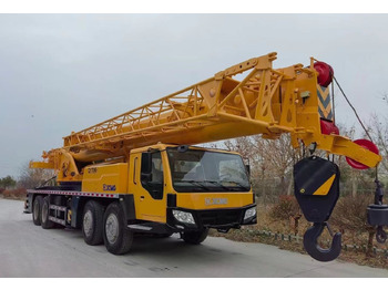 עגורן נייד XCMG QY25K QY30K QY70K QY70KC truck crane: תמונה 3 עגורן נייד XCMG QY25K QY30K QY70K QY70KC truck crane: תמונה 3