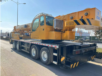 עגורן נייד XCMG QY30K QY50K QY50B 30 40 50 60 80 100 truck crane: תמונה 4