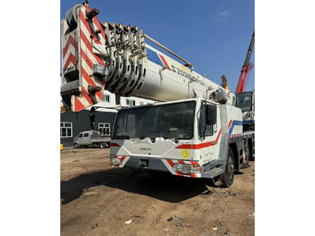 עגורן נייד ZOOMLION QY130V