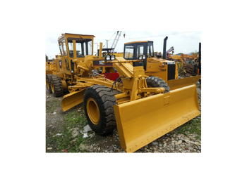 מפלסת CATERPILLAR 140H