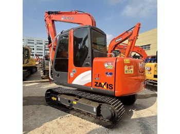 מיני מחפר HITACHI ZX70